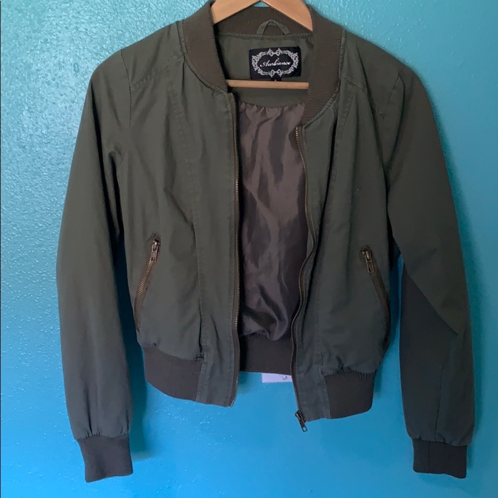 Bomber jacket